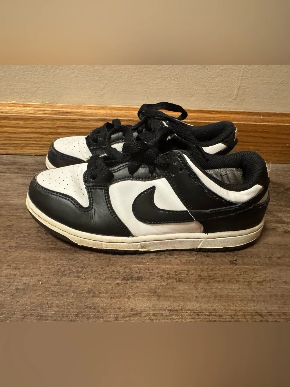 Nike Low Dunks Black White Pandas Size 1 Youth